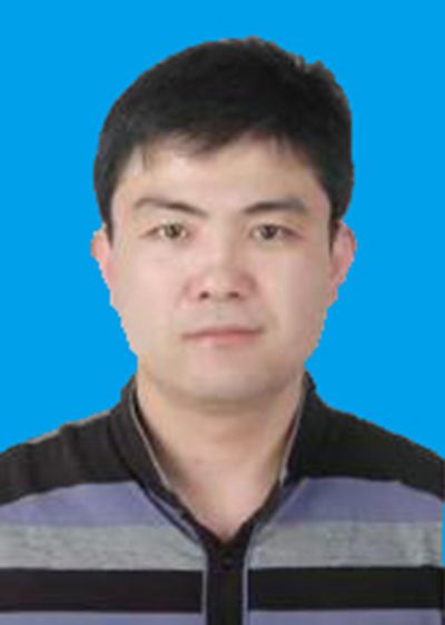 李鸿  妇科主任、副主任医师